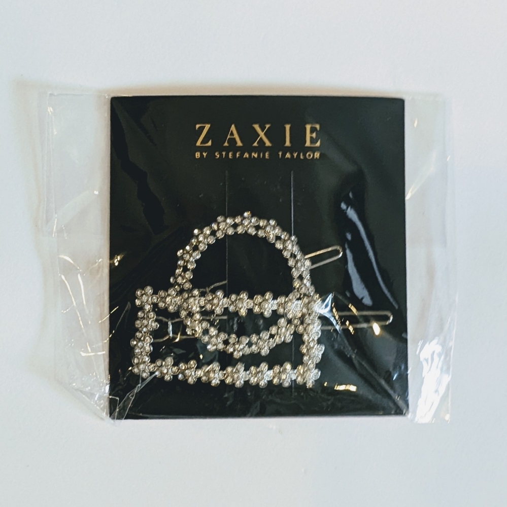 (3/30$) Zaxie by Stephanie Taylor, two hair clip